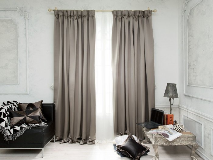grey-curtains-8
