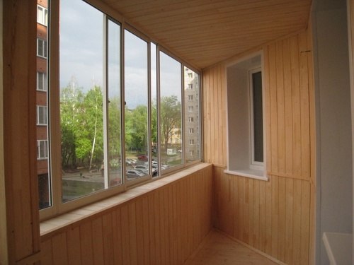 Деревянная вагонка для балкона