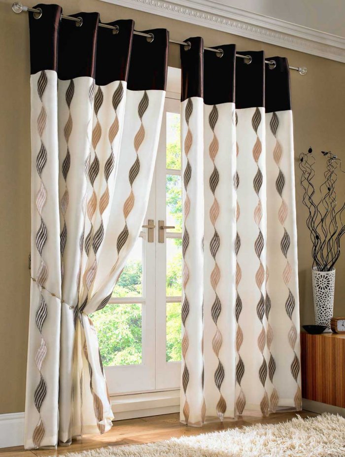 curtains-on-the-grommet-7