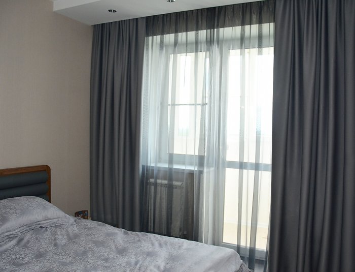 grey-curtains-10