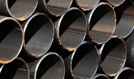 Труба стальная ГОСТ 10706-76: надежное сооружение для различных отраслей промышленности