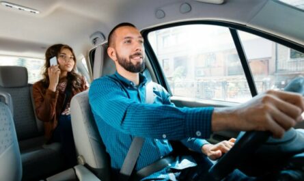 Новый формат такси в Симферополе: комфорт и безопасность для пассажиров